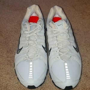 Men's Nike Shocks+, black, white and silver